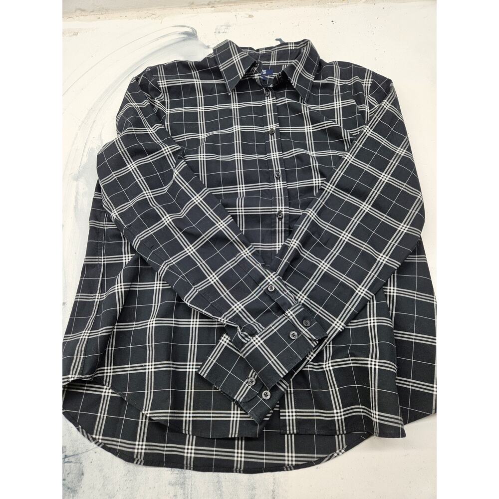 Chaps Petite Button Up Black PlaidLong Sleeve Shirt Size P L/G